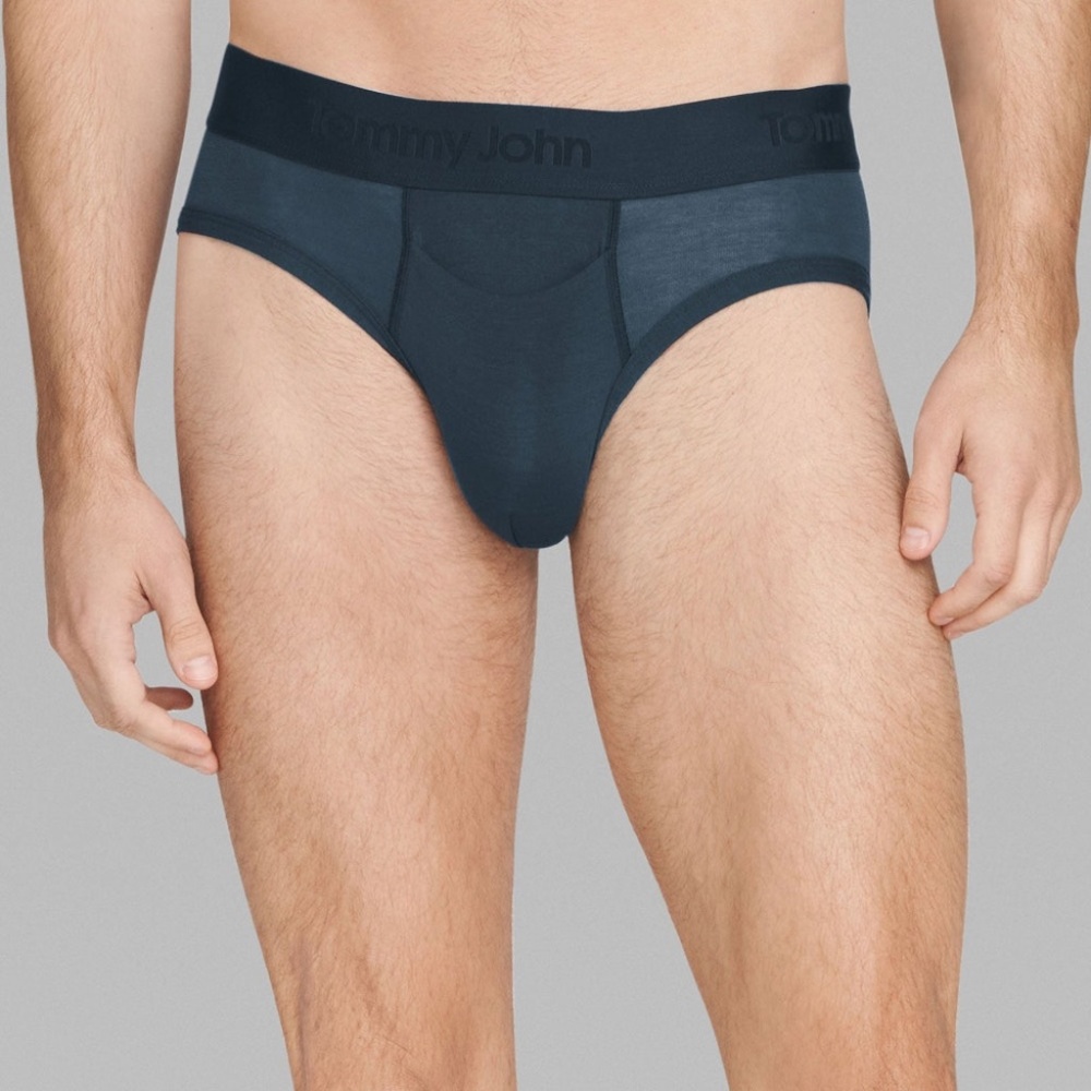 (2) Tommy John Grey Medium Briefs Air & Second Skin, Set of Two